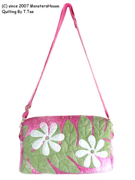 画像2: マイレとティアレのキャラメルポーチ型ショルダーバッグ (2)